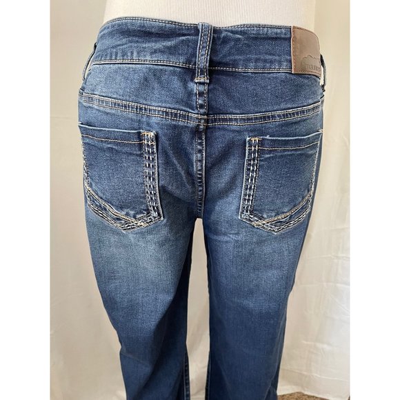 Maurices Dark/Medium-Wash Faded Lightly Distressed Straight Leg Raw Bottom Jeans - Picture 8 of 12